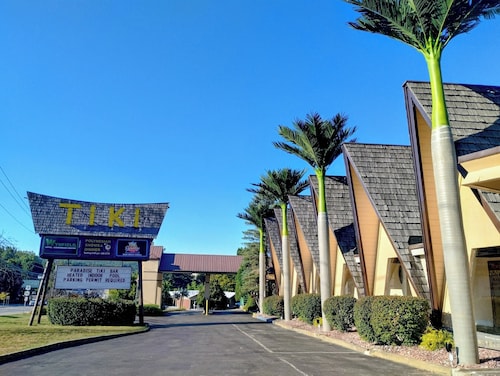 Tiki Resort