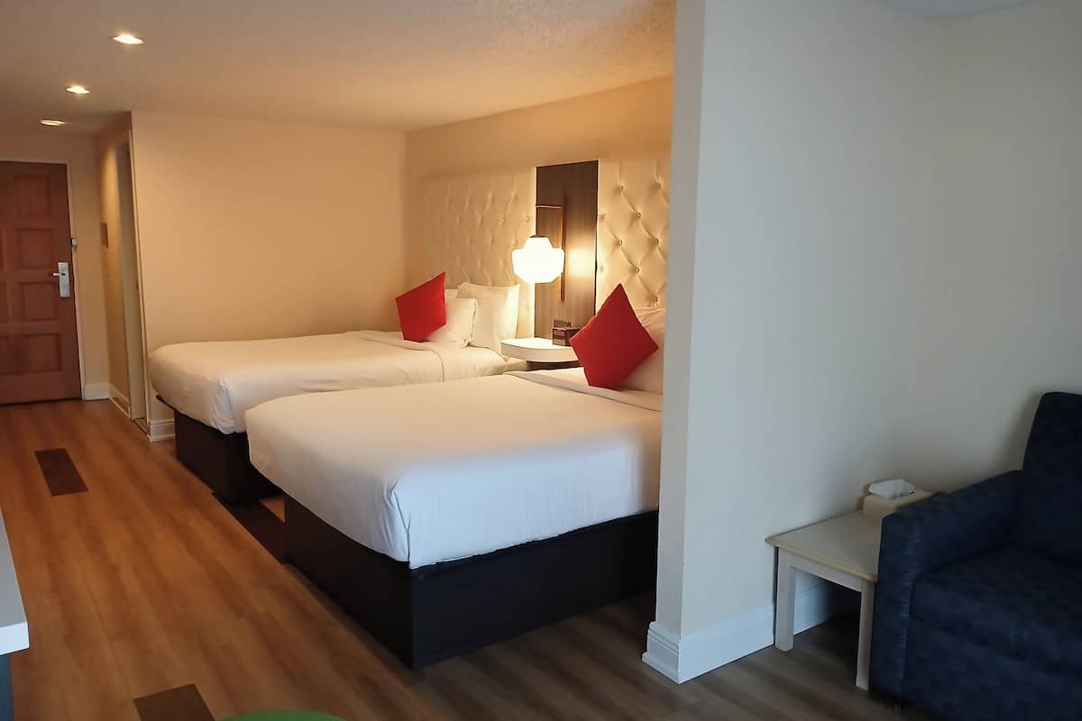 Family Studio Suite, 2 Queen Beds | In-room safe, iron/ironing board, free WiFi, bed sheets