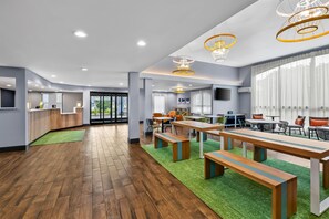 包含每日欧式早餐