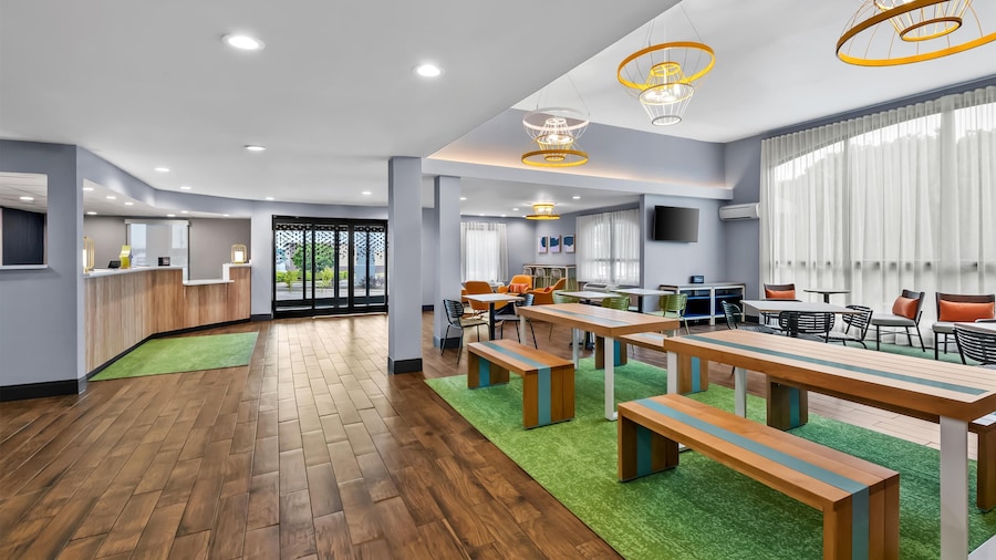 Spark by Hilton Spring Lake Fayetteville
