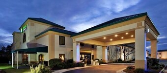 Spark by Hilton Spring Lake Fayetteville