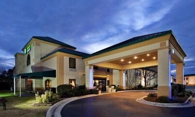 Spark by Hilton Spring Lake Fayetteville