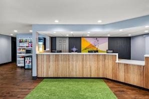 Reception - Spark by Hilton Spring Lake Fayetteville (Spring Lake)