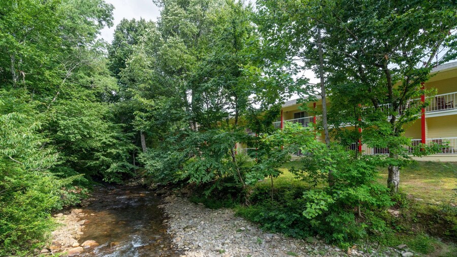 Ramada by Wyndham Maggie Valley