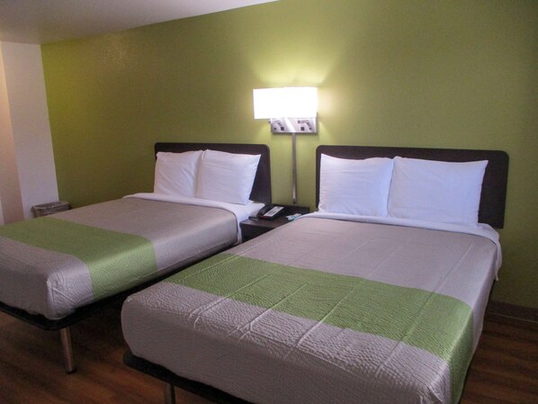 Deluxe Room, 2 Double Beds, Non Smoking, Refrigerator & Microwave