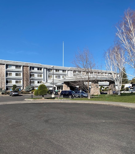 Shilo Inn Suites Hotel - Klamath Falls