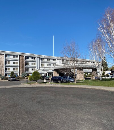 Shilo Inn Suites Hotel - Klamath Falls