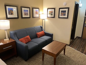 Suite, 1 King Bed, Non Smoking | Desk, blackout drapes, iron/ironing board, free WiFi