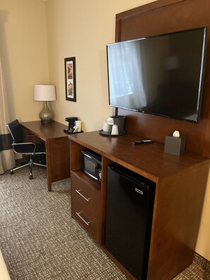 Desk, blackout drapes, iron/ironing board, free WiFi