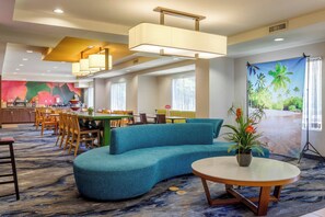 Lobby - Fairfield Inn by Marriott Myrtle Beach North (Myrtle Beach)