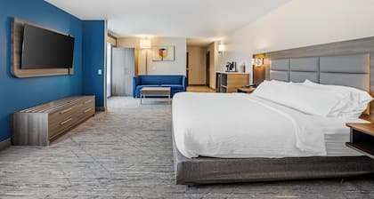 Holiday Inn Express White House by IHG