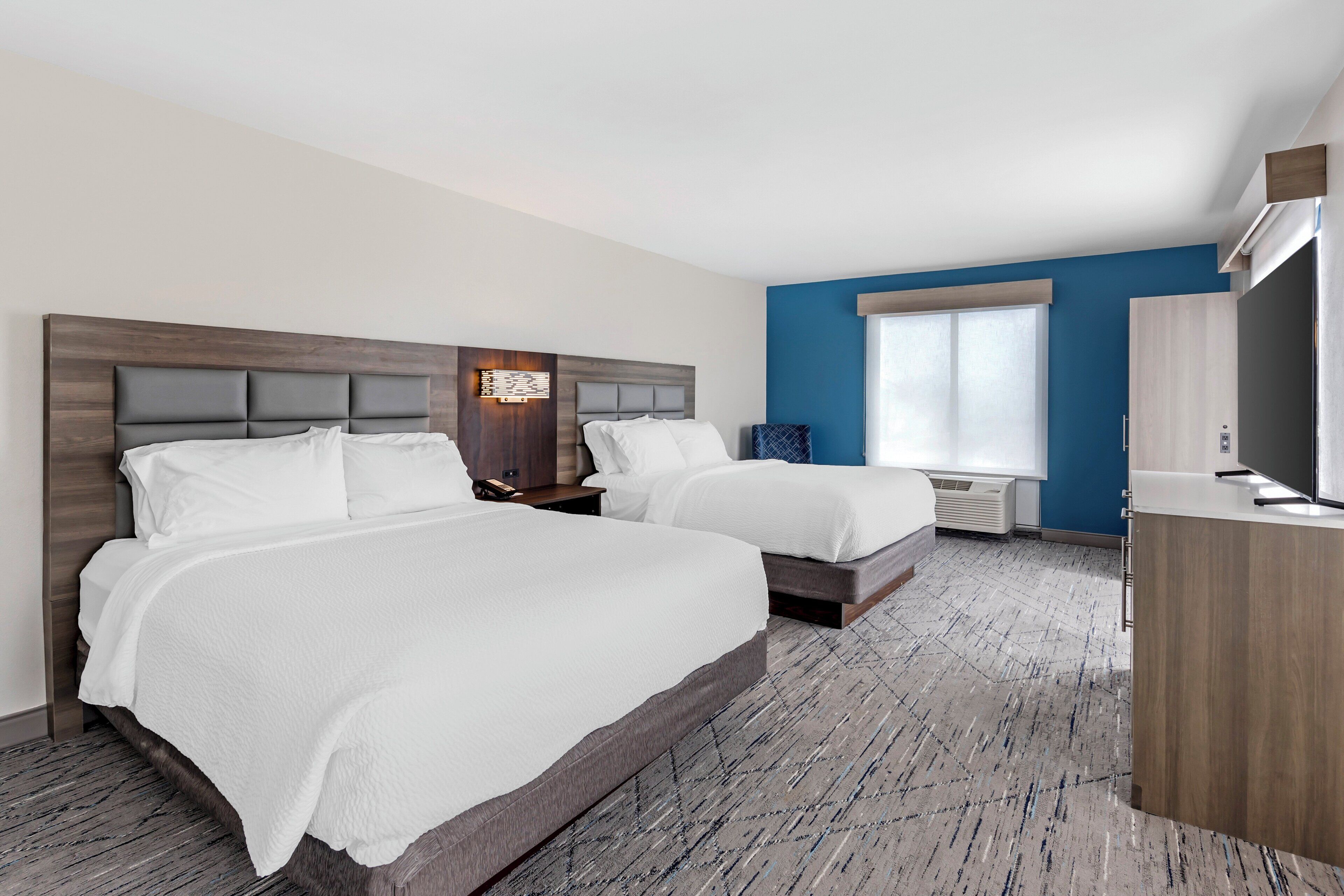 2 queen suite with sofa bed | 1 bedroom, premium bedding, memory-foam beds, in-room safe