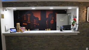 Reception - Econo Lodge Inn & Suites Southeast (La Vergne)