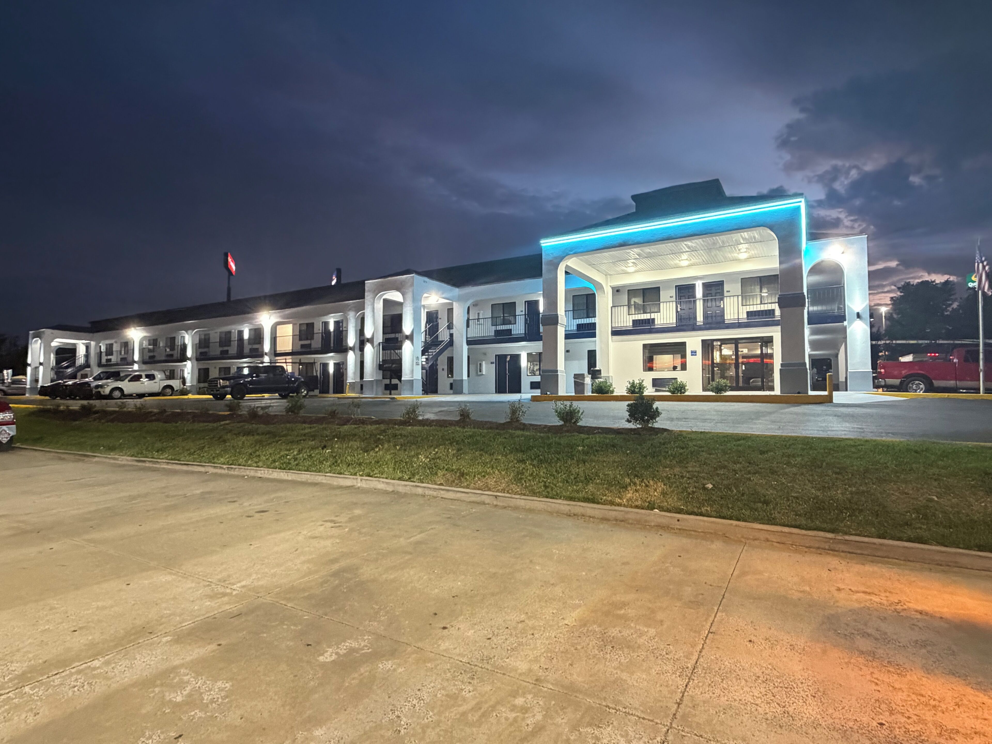Mặt tiền nơi lưu trú