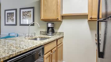 Mikrodalga fırın, kahve/çay makinesi