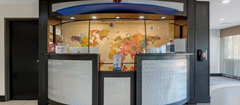 Best Western Plus Arlington North Hotel & Suites