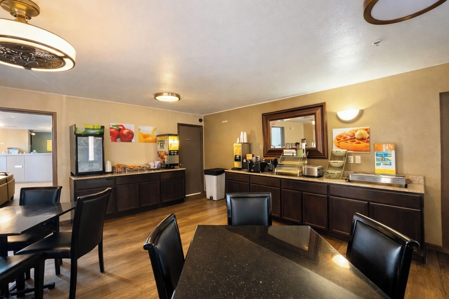 Free daily continental breakfast