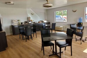 Desayuno continental gratuito y diario