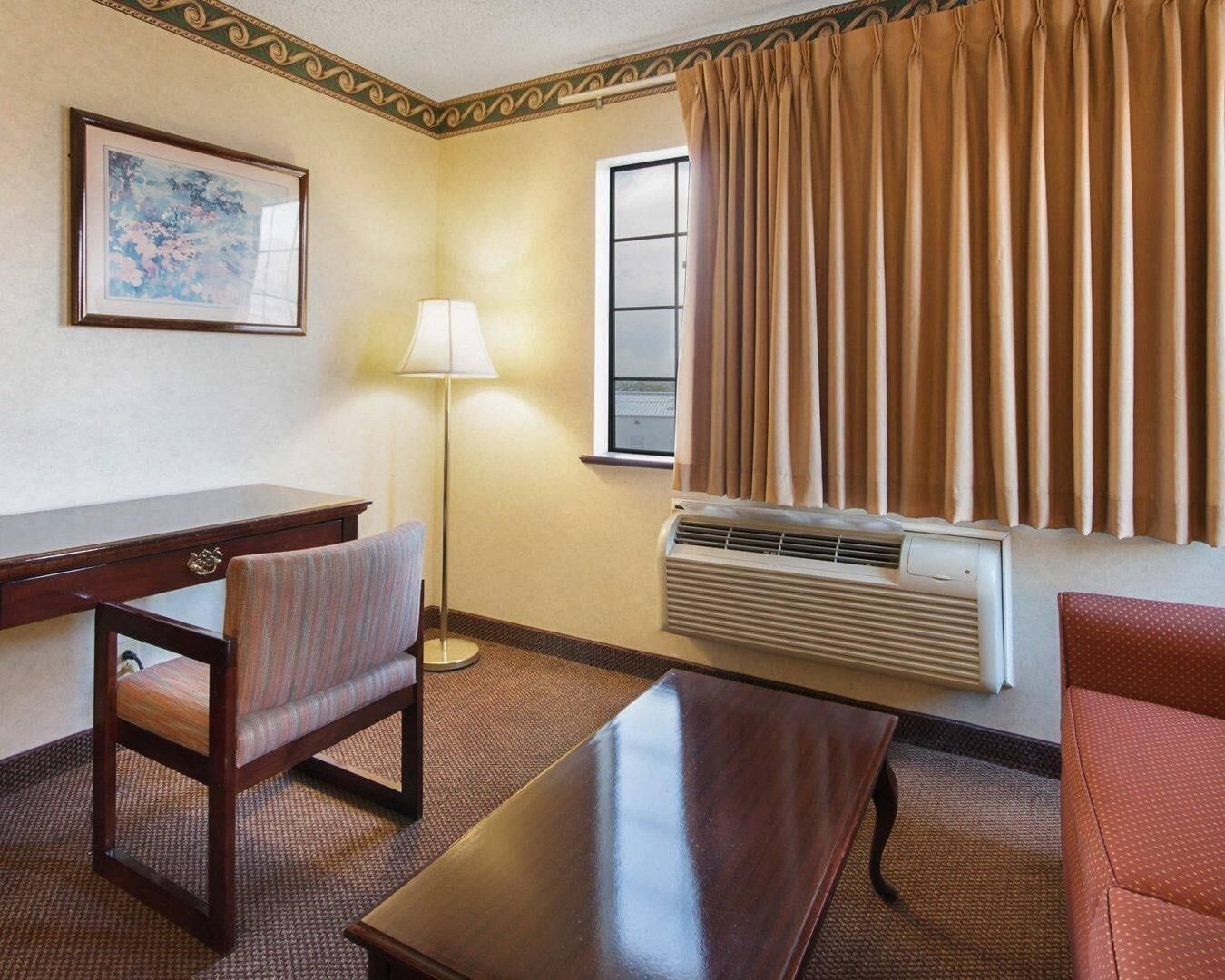 Photo - Econo Lodge Inn & Suites El Paso West