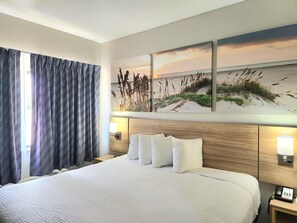 Suite, Non Smoking (2 King Beds)