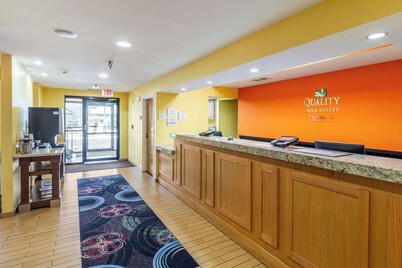 Quality Inn Texas City I-45