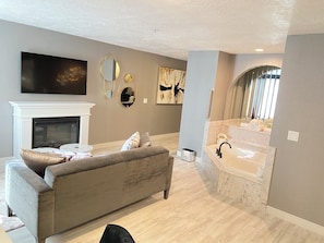 Suite, 1 très grand lit, non-fumeur, bain à remous (Oversized Room) | Salle de bain