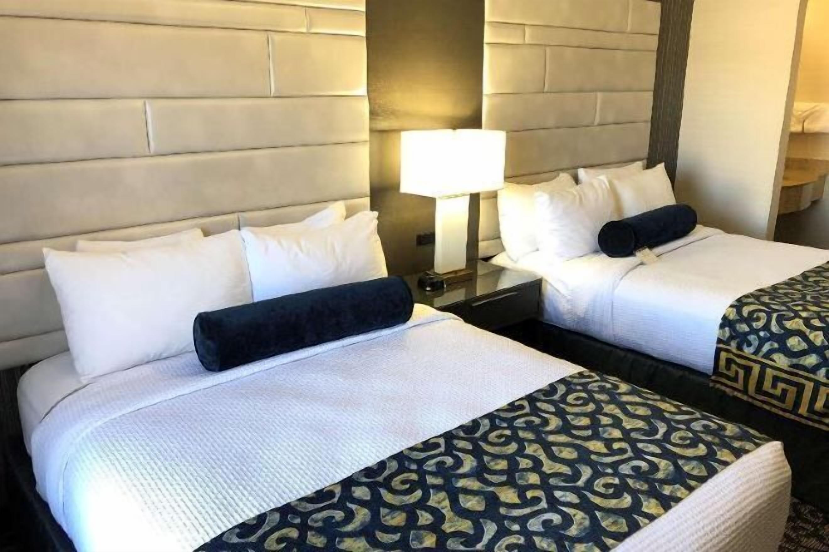 Premium bedding, pillowtop beds, in-room safe, desk