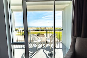 Standard Double Room, 2 Double Beds, Non Smoking, Patio | In-room safe, desk, laptop workspace, iron/ironing board - Seaview Hotel (Virginia Beach)