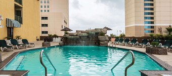 Days Inn by Wyndham Virginia Beach At The Beach
