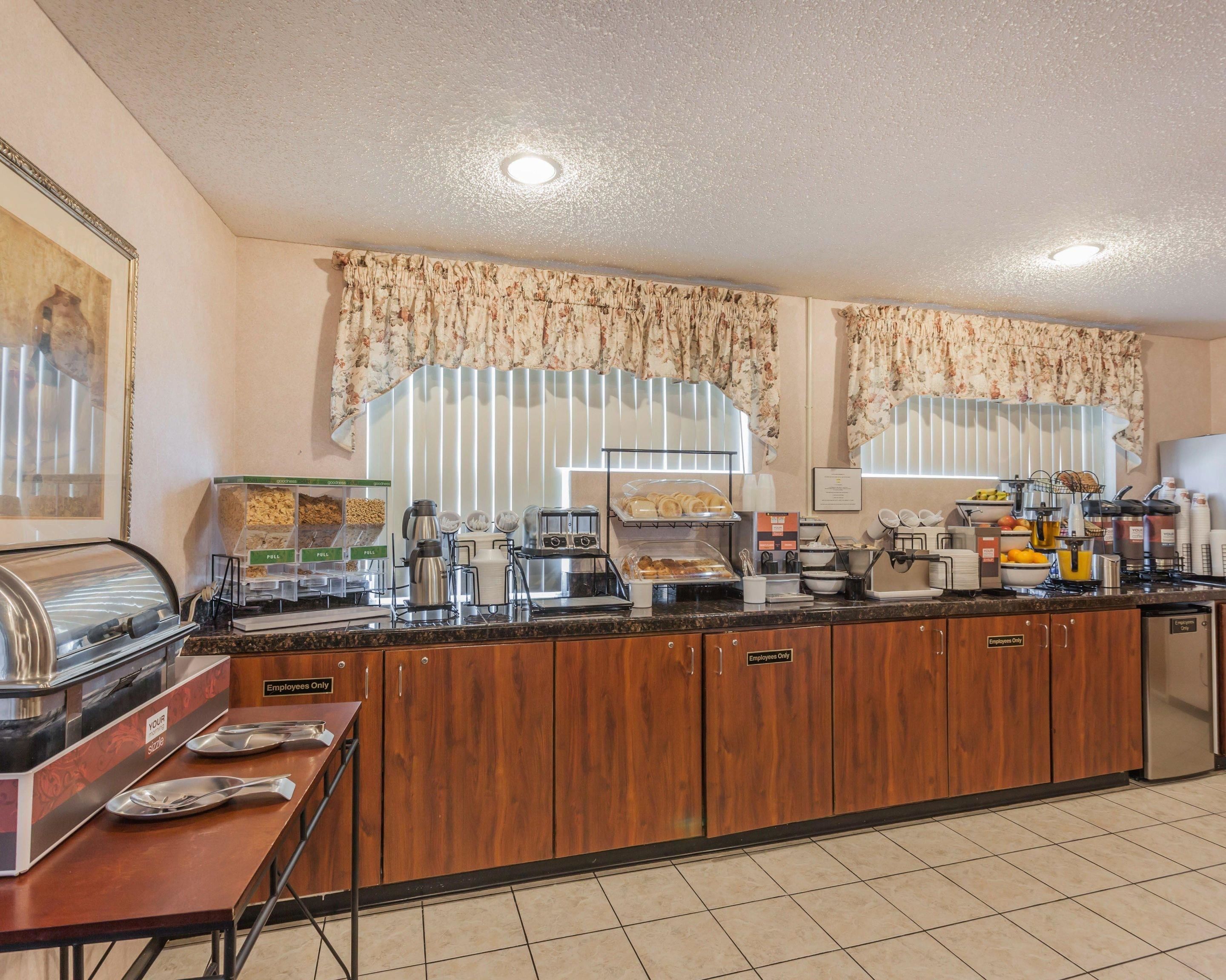 free daily on-the-go breakfast