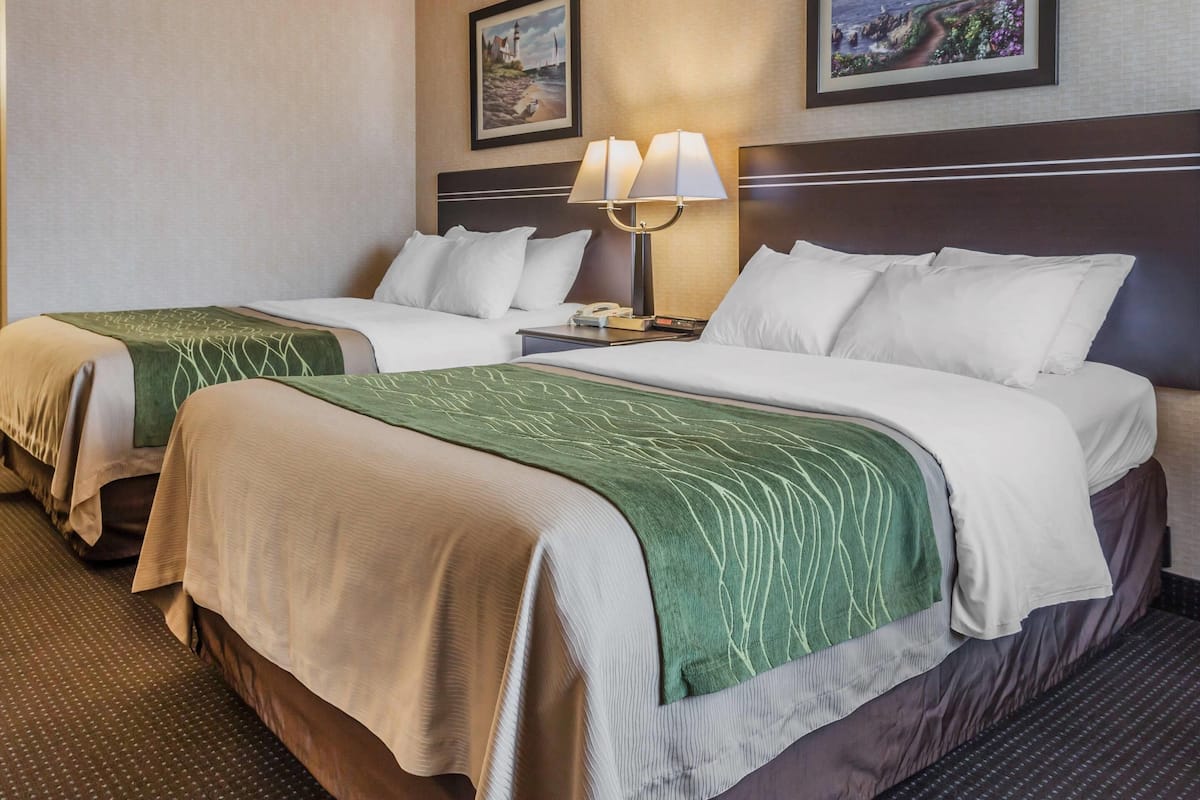 Premium bedding, desk, blackout drapes, iron/ironing board