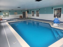 Una piscina techada