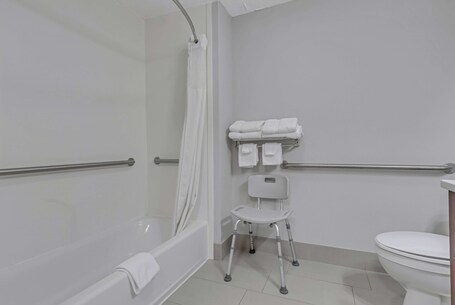 Baymont by Wyndham North Myrtle Beach - Image 37