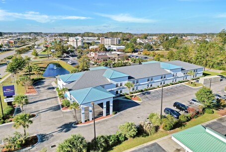 Baymont by Wyndham North Myrtle Beach - Image 15
