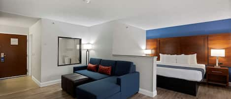 Suite, 1 King Bed, Non Smoking | Desk, blackout drapes, iron/ironing board, free WiFi