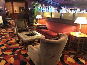Lobby lounge