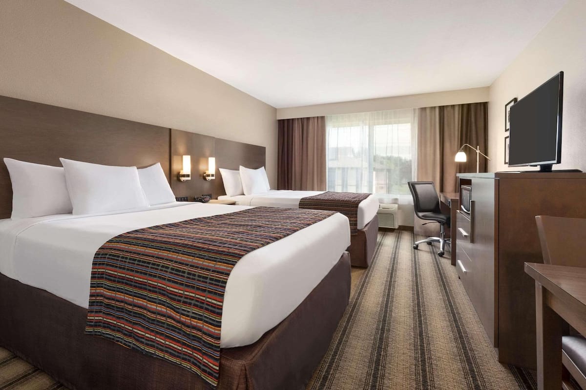 Room, 2 Queen Beds, Non Smoking | 1 bedroom, hypo-allergenic bedding, down comforters, desk