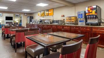Free daily buffet breakfast