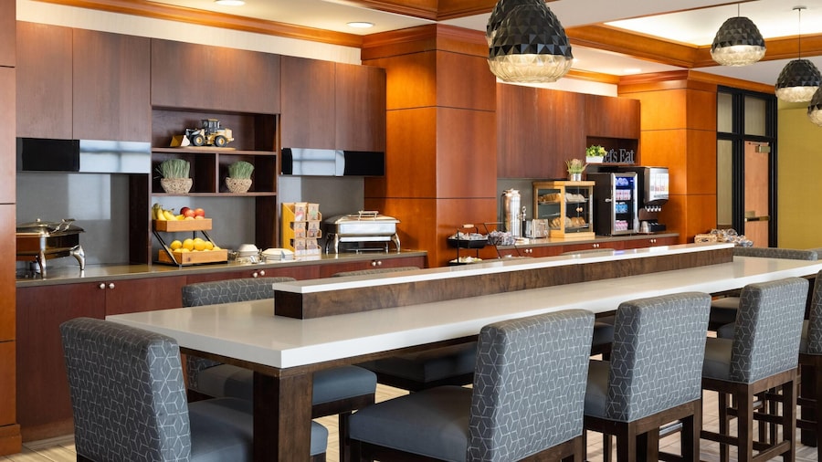 Wyndham Moline on John Deere Commons