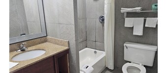 Travel Inn By OYO Omaha