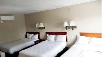 Standard Room, Multiple Beds, Smoking | Premium bedding, desk, soundproofing, free WiFi