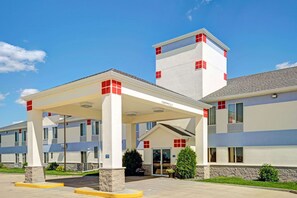 Exterior - Baymont by Wyndham Wahpeton (Wahpeton)