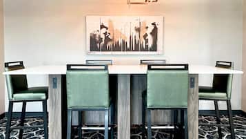 Free daily on-the-go breakfast