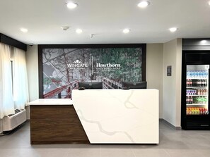 Lobby - Hawthorn Extended Stay by Wyndham Jackson (Jackson)