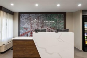 Lobby - Hawthorn Extended Stay by Wyndham Jackson (Jackson)