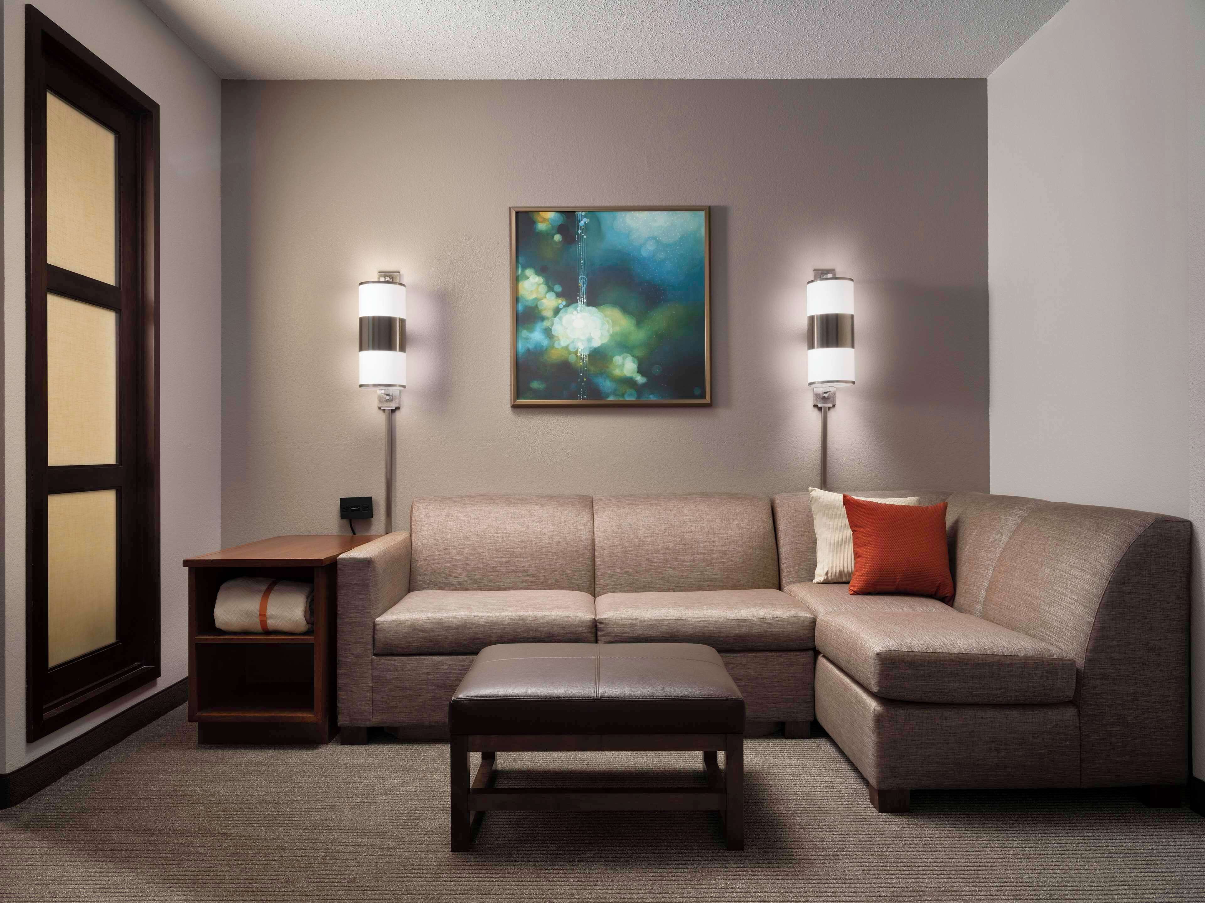 1 bedroom, premium bedding, pillow-top beds, in-room safe