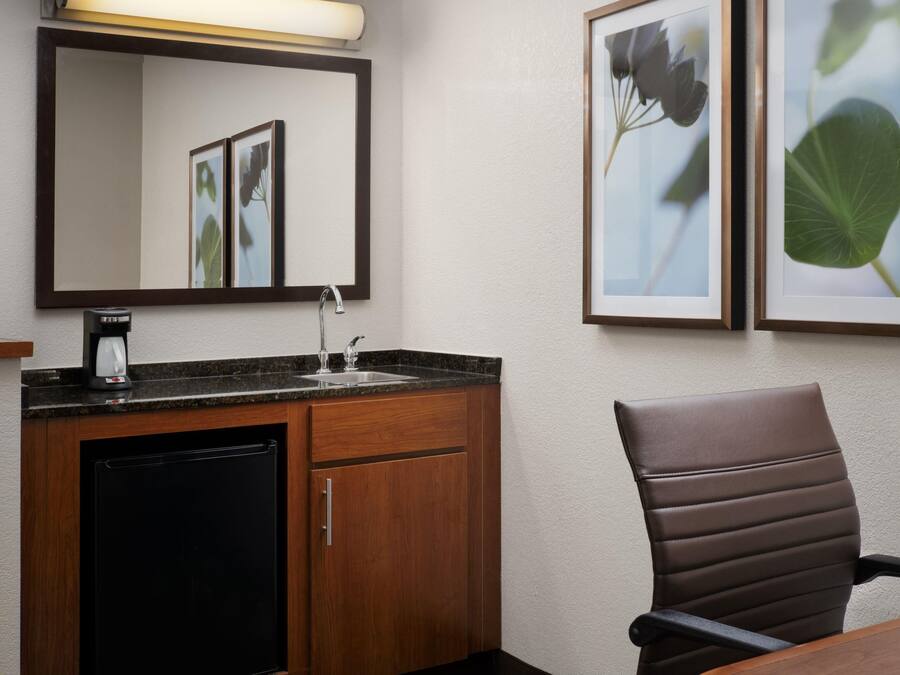 Premium bedding, pillow-top beds, in-room safe, desk