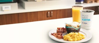 Holiday Inn Express Hotel & Suites Minneapolis-Minnetonka by IHG