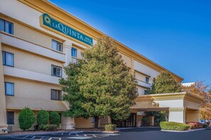 Exterior - La Quinta Inn & Suites by Wyndham Nashville Franklin (Franklin)