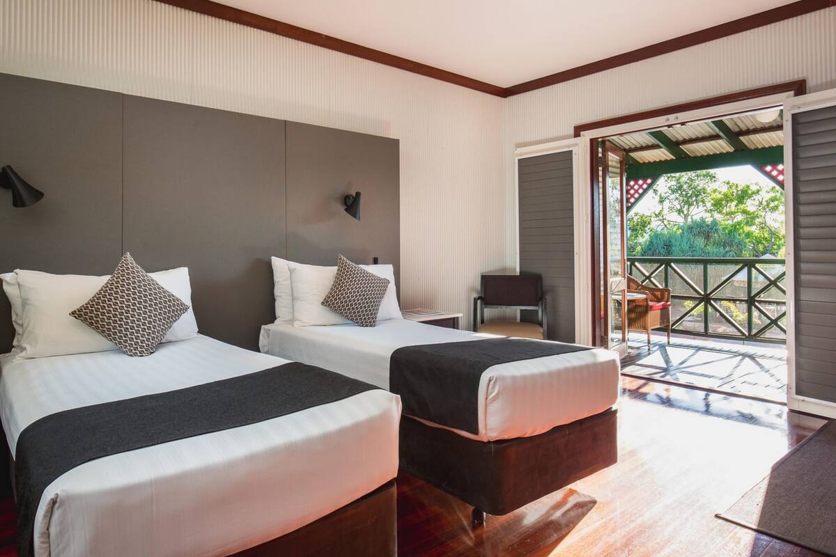 studio, garden view | 2 bedrooms, premium bedding, minibar, in-room safe